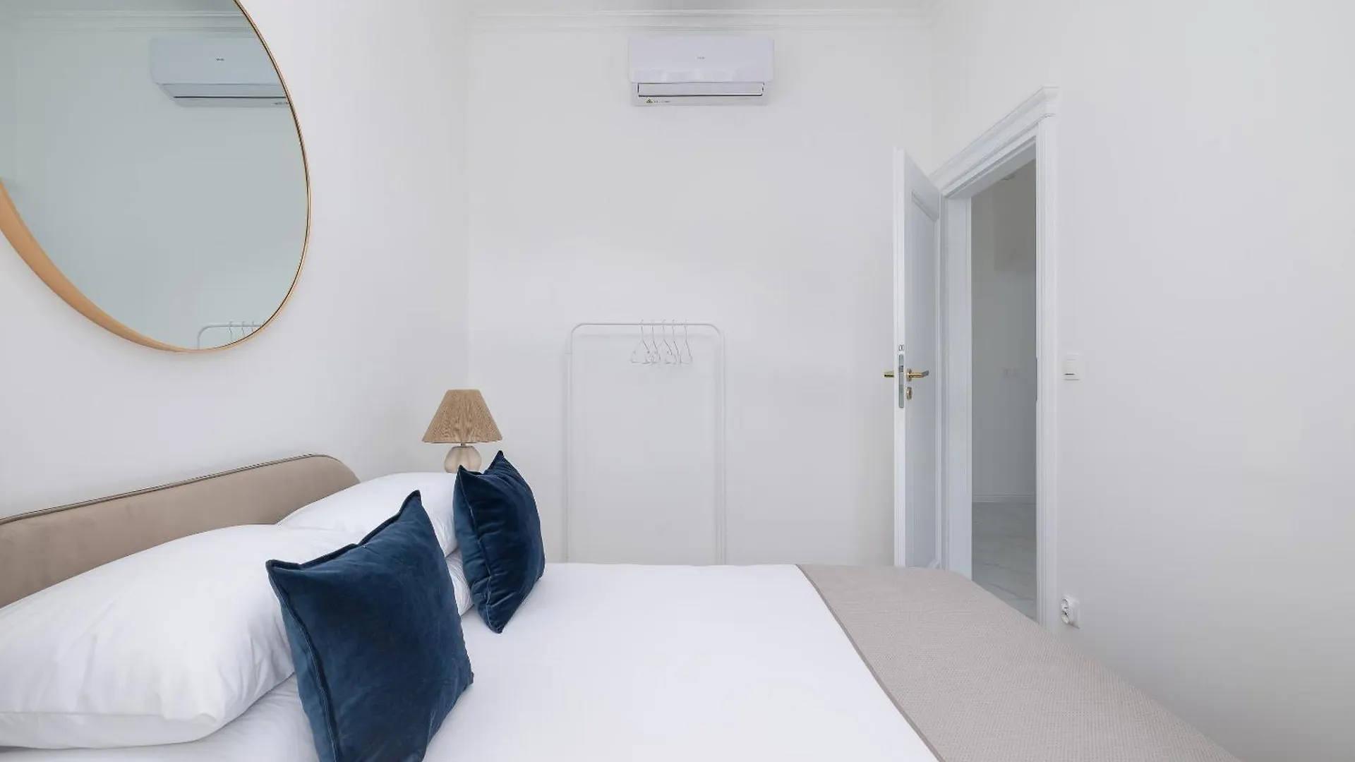 4-Bedroom Apartment - Private Sauna - Wielopole 7 Krakow 0*,  Poland