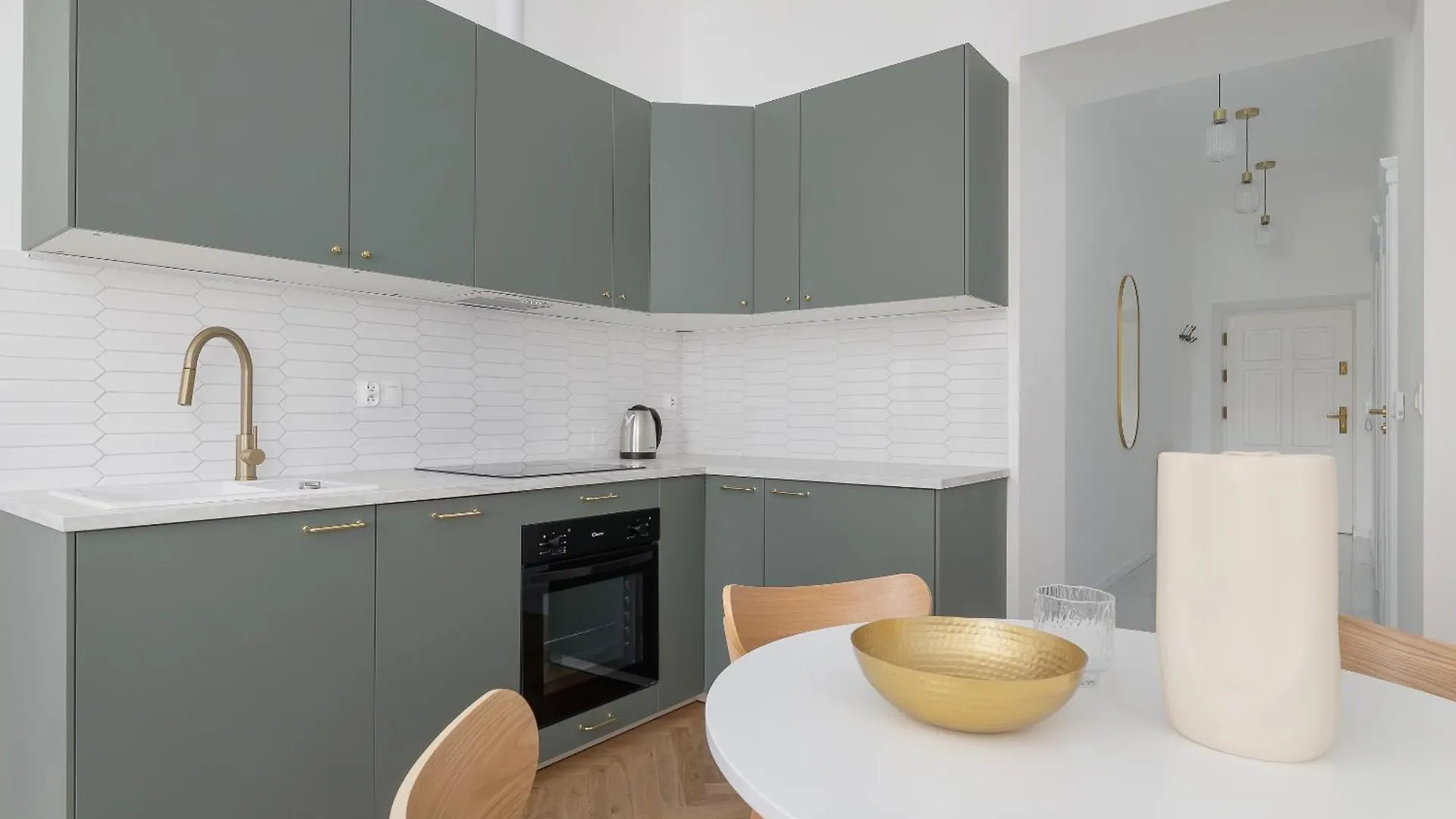4-Bedroom Apartment - Private Sauna - Wielopole 7 Krakow 0*,  Poland